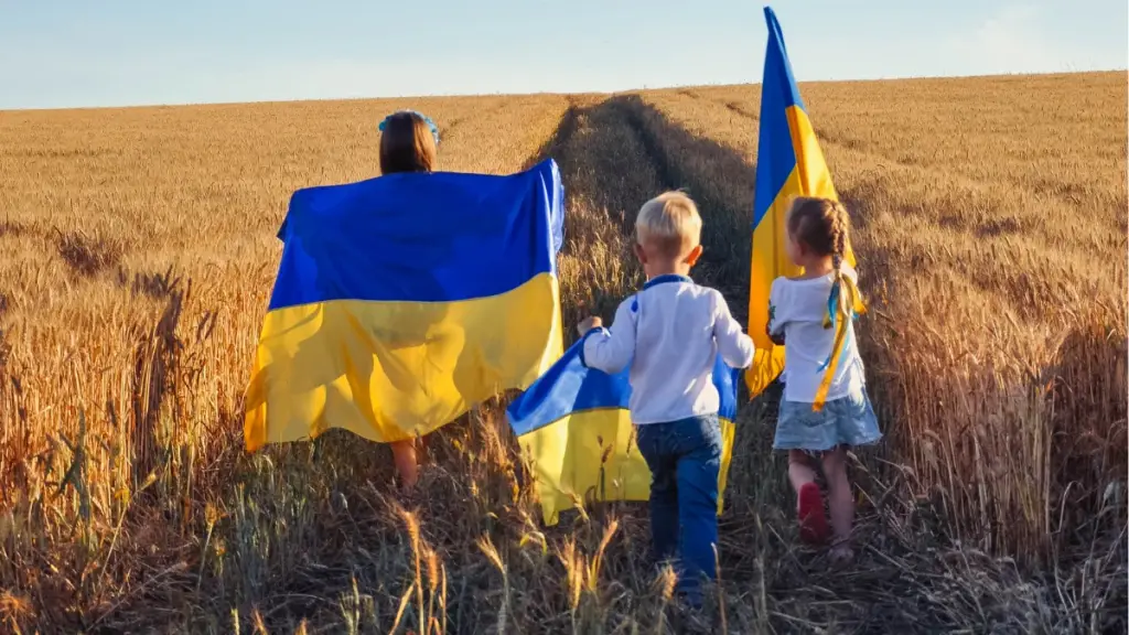 З тимчасово окупованої Херсонщини повернули дітей та їхніх старших братів і сестер