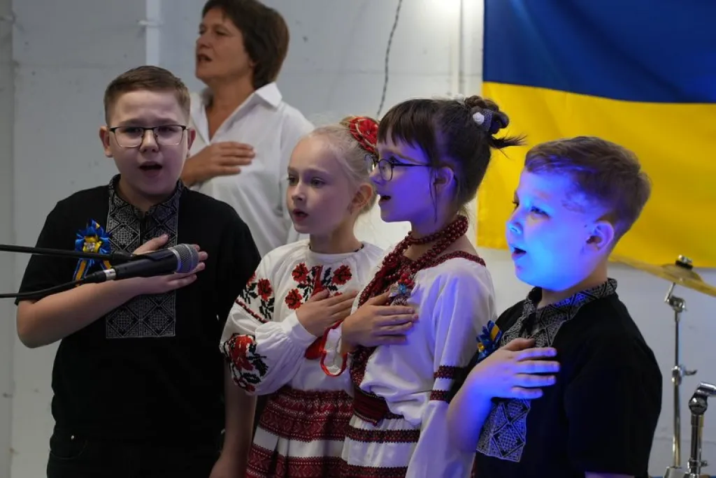 У Херсоні в укритті провели святковий концерт до Дня міста