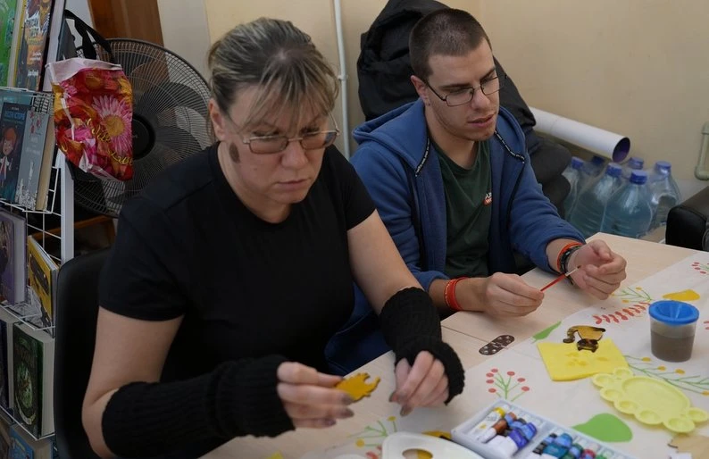 Творчість, навчання і підтримка: як у прифронтовому Херсоні працює інклюзивний простір при бібліотеці Творчість, навчання і підтримка: як у прифронтовому Херсоні працює інклюзивний простір при бібліотеці