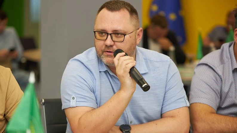 «Схеми»: перший заступник голови Херсонської облради задекларував понад 3,5 млн грн без пояснення походження
