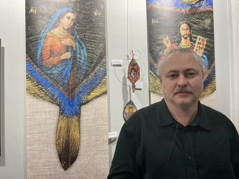 У Києві херсонці відзначили третю річницю визволення правобережжя: мистецтво, спогади і віра у перемогу