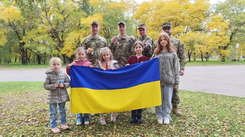 До третьої річниці деокупації Херсона створили кліп подяки військовим із дитячими голосами