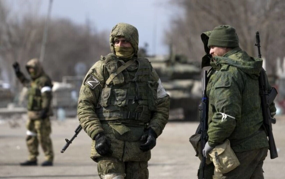 У Покровську російські військові примусили родину з дитиною йти попереду штурмовиків