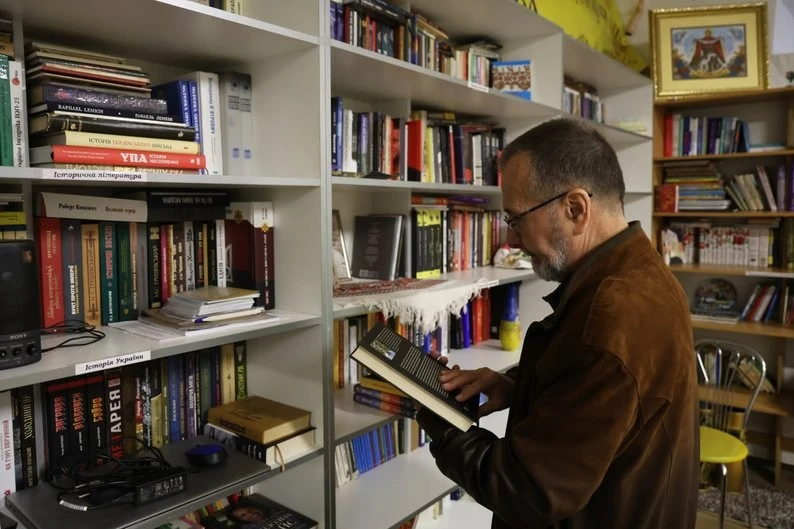 «Херсон сьогодні – це мій біль»: як ексмір Володимир Миколаєнко повертається до міста після полону