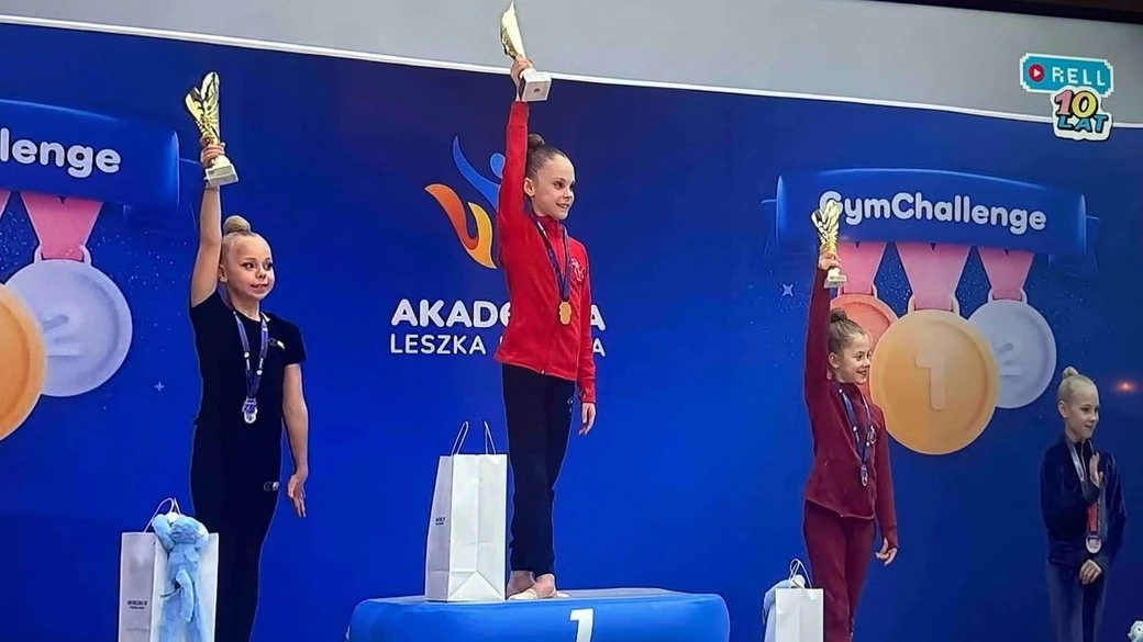 Юна херсонська гімнастка Аліса Конькова привезла з Варшави три медалі міжнародного турніру