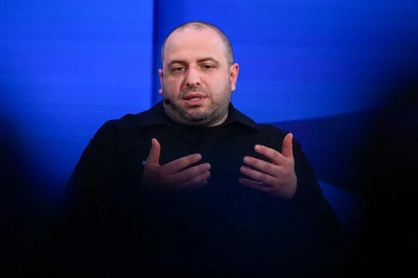 Берлінські перемовини про мир: які умови звучали для Києва і де проходять його червоні лінії
