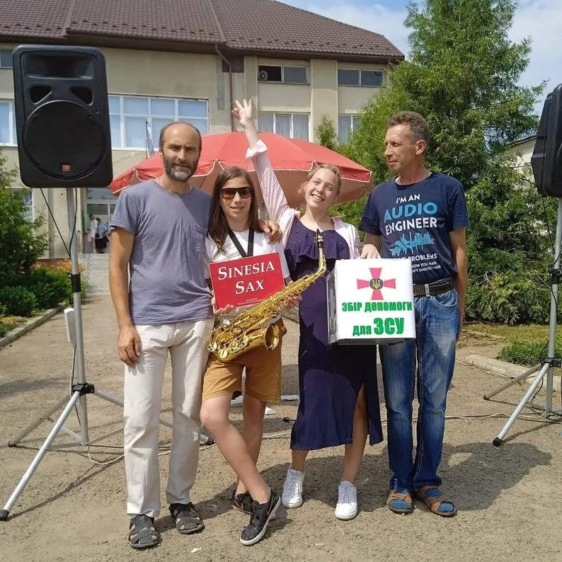 Саксофон як форма спротиву: шлях Сінезія Горбовського від окупації до сцени й волонтерства