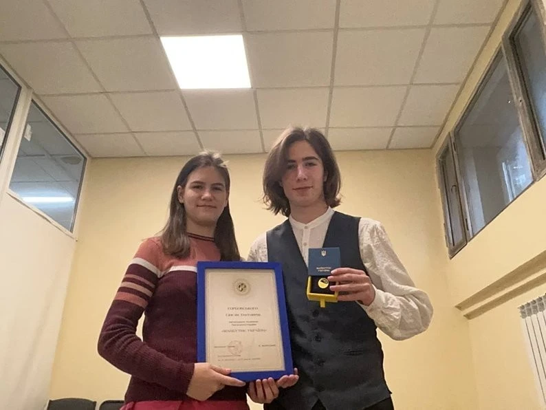 Саксофон як форма спротиву: шлях Сінезія Горбовського від окупації до сцени й волонтерства