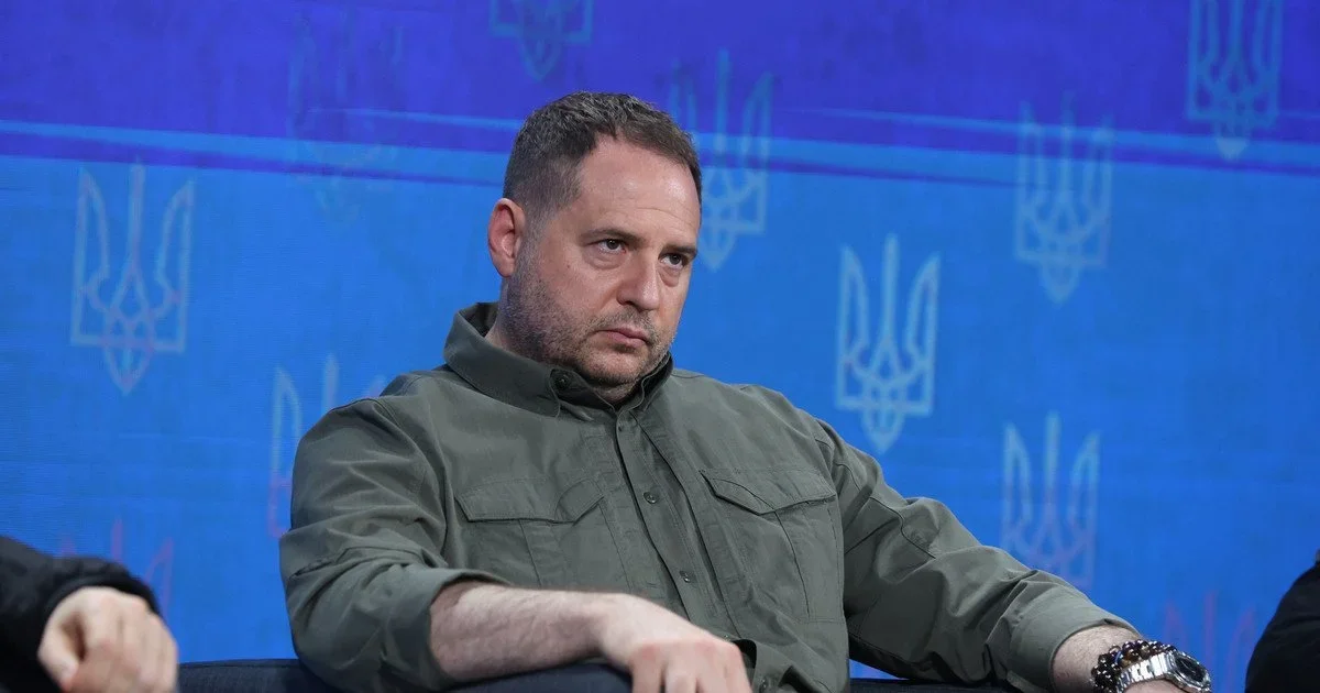 Кадрове перезавантаження в ОП: після відставки Єрмака звільнили всю його команду радників