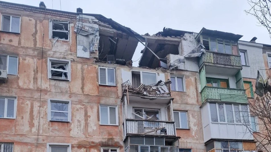 Обстріл Корабельного району Херсона: поранена жінка, місто знову під ударом
