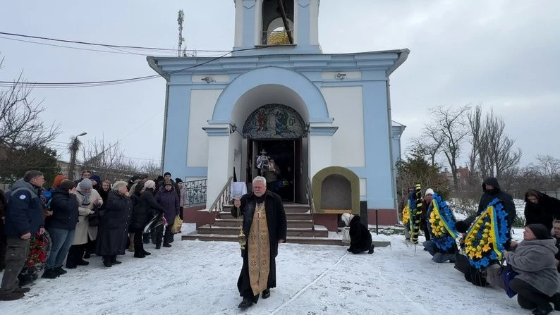 Херсон прощається з двома захисниками: місто провело в останню путь Дмитра Єгорова і Сергія Сушка