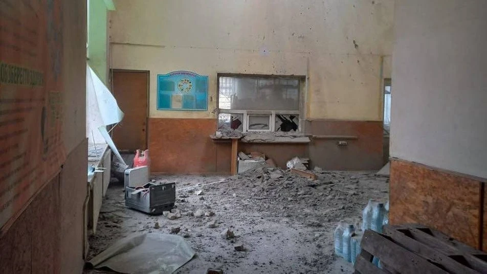 Освіта під прицілом: у Херсоні обстрілом пошкоджено навчальний заклад