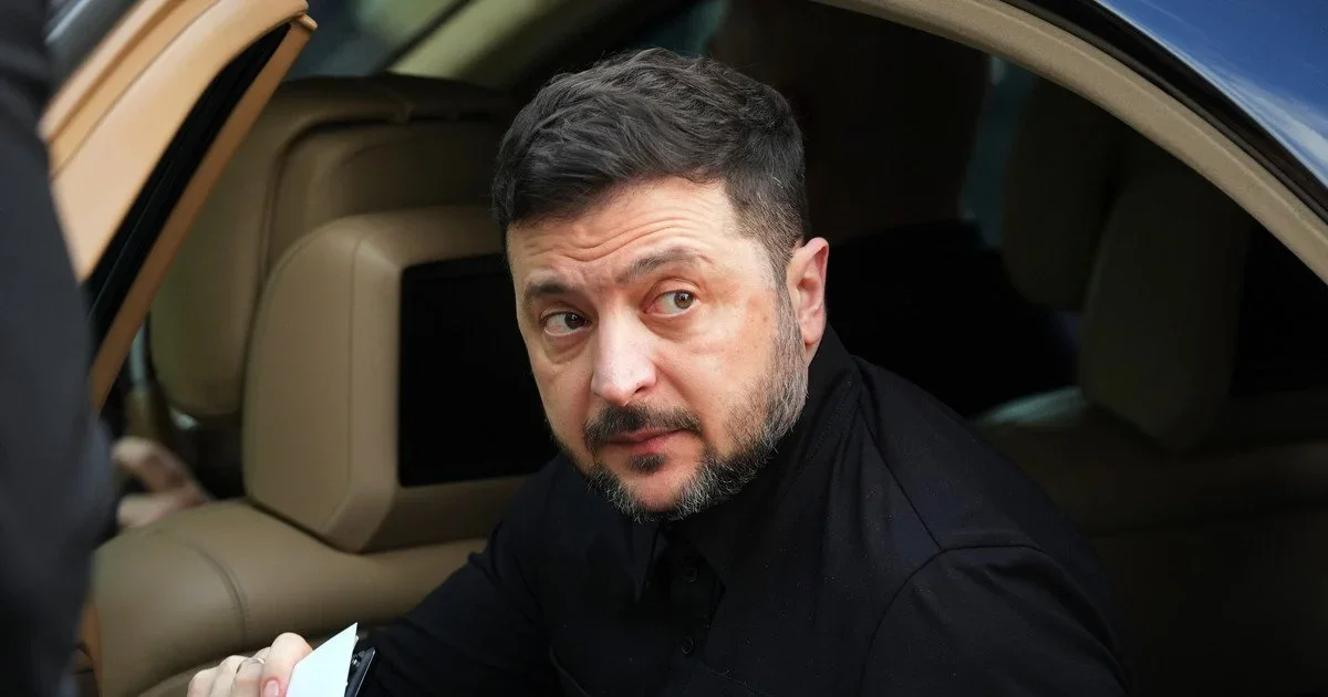 Суд, фінмоніторинг і політика: Тимошенко заявляє про блокування рахунків у справі про хабарі
