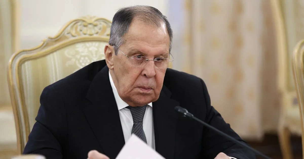 Лавров виправдовується та перекладає відповідальність: енергетична війна очима російської дипломатії
