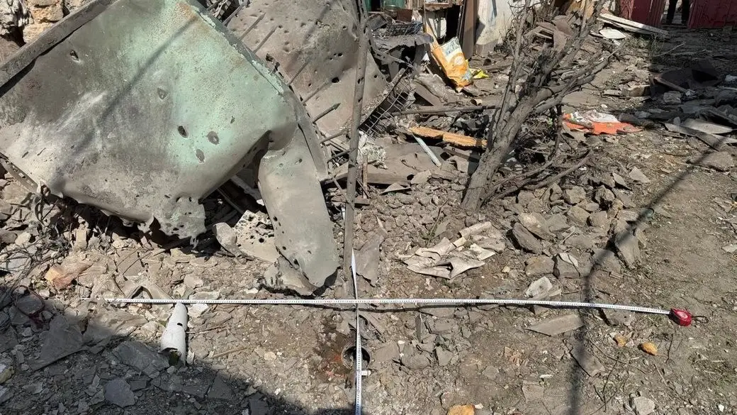 Серія атак дронами на Херсон: російські військові поранили трьох мешканців у Дніпровському районі