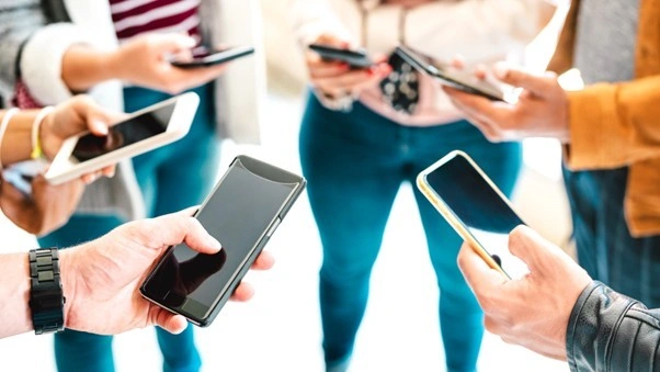 Чому при виборі смартфона бренд уже не стоїть на першому місці
