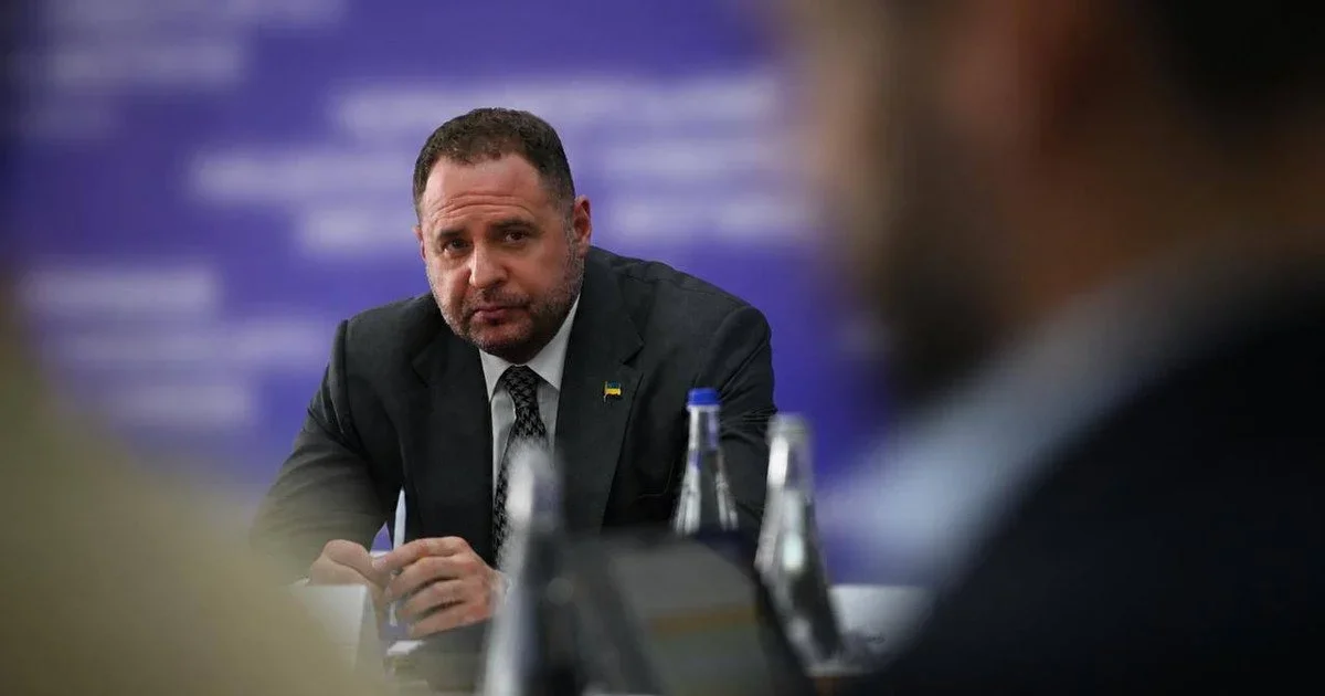 Андрій Єрмак отримав підозру у справі про легалізацію сотень мільйонів на елітне будівництво